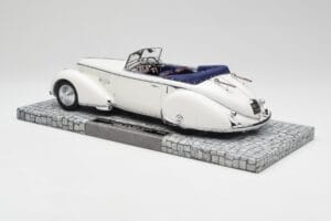 Lancia Astura Tipo 233 Corto ホワイト Minichamps 1:18 107125330 レジン - 画像 5/6