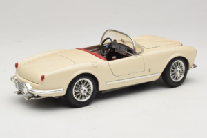 Lancia Aurelia B24 Spider ベージュ Bburago 1:18 3010-M2 メタル - 画像 3/8
