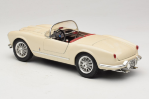 Lancia Aurelia B24 Spider ベージュ Bburago 1:18 3010-M2 メタル - 画像 7/8