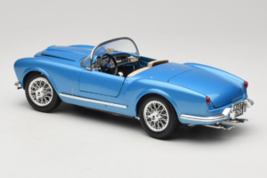 Lancia Aurelia B24 Spider ブルー Bburago 1:18 3010-M1 メタル - 画像 7/8