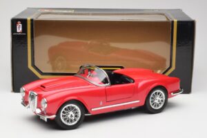 Lancia Aurelia B24 Spider レッド Bburago 1:18 3010 メタル - 画像 8/8