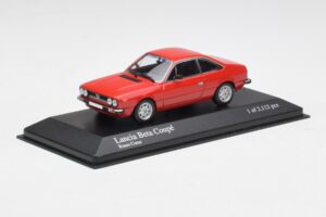 Lancia Beta Coupe レッド Minichamps 1:43 400125720 メタル - 画像 2/3