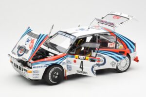 Lancia Delta HF Integrale Evo Martini #4 D. Auriol / B. Occelli Winner Rally Monte Carlo 1992 Kyosho 1:18 08348A メタル - 画像 2/8