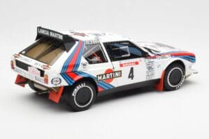 Lancia Delta S4 Martini #4 H. Toivonen / S. Cresto Rally Tour de Corse 1986 AUTOart 1:18 88620 メタル - 画像 3/8