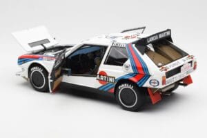 Lancia Delta S4 Martini #4 H. Toivonen / S. Cresto Rally Tour de Corse 1986 AUTOart 1:18 88620 メタル - 画像 5/8