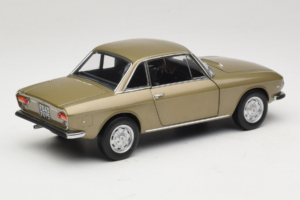 Lancia Fulvia Coupe Bronze Longchamps Norev 1:18 187985 メタル - 画像 3/8