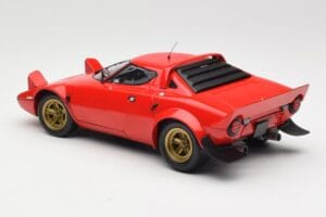 Lancia Stratos レッド Minichamps 1:18 155741701 メタル - 画像 5/6