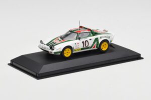Lancia Stratos #10 Team Alitalia S. Munari / S. Maiga Rally Monte Carlo 1976 Minichamps 1:43 430761210 メタル - 画像 2/4