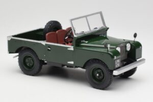 Land Rover 88 Series 1 Open Top ダークグリーン MCG 1:18 MCG18367 メタル - 画像 2/6