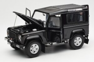 Land Rover Defender 90 Santorini ブラックメタリック Kyosho 1:18 08901BK メタル - 画像 2/8