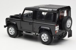 Land Rover Defender 90 Santorini ブラックメタリック Kyosho 1:18 08901BK メタル - 画像 7/8