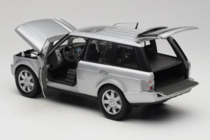 Land Rover Range Rover L322 シルバー Welly 1:18 12536W メタル - 画像 5/8