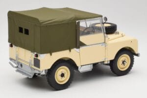 Land Rover Series I 88 サンドベージュ マット Minichamps 1:18 150168905 メタル - 画像 3/8