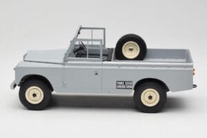 Land Rover Series II 109 Pickup グレー MCG 1:18 MCG18092 メタル - 画像 3/6