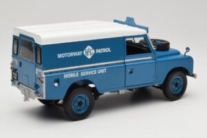 Land Rover Series III 109 Soft Top Motorway Patrol ブルー Eagles Race 1:18 4403 メタル - 画像 3/8