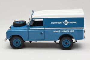 Land Rover Series III 109 Soft Top Motorway Patrol ブルー Eagles Race 1:18 4403 メタル - 画像 4/8