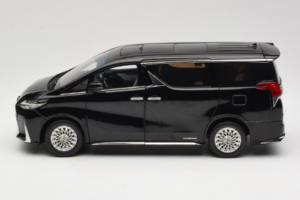 Lexus LM300h ブラック Kyosho 1:18 08963BK メタル - 画像 4/8