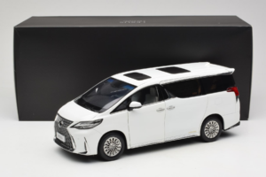 Lexus LM300h White Pearl Kyosho 1:18 08963WP メタル - 画像 8/8