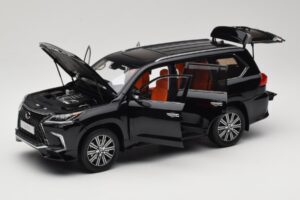Lexus LX570 J200 ブラック LCD 1:18 LCD18010-BL メタル - 画像 2/8