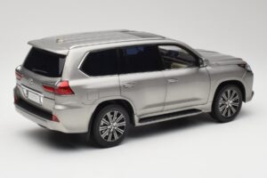 Lexus LX570 Sonic チタン Kyosho 1:18 08955T メタル - 画像 3/8