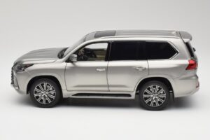 Lexus LX570 Sonic チタン Kyosho 1:18 08955T メタル - 画像 4/8