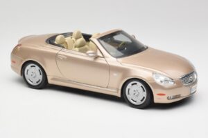 Lexus SC430 ベージュ Maisto 1:18 31629 メタル - 画像 6/8