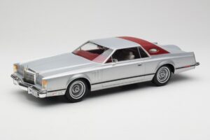 Lincoln Continental Mark V Coupe シルバー BoS Models 1:18 BOS084 レジン