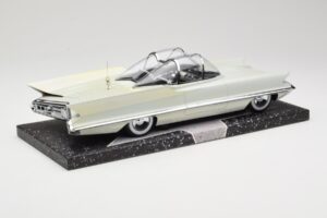Lincoln Futura Concept ホワイト Minichamps 1:18 107082030 メタル - 画像 2/6