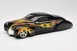 Lincoln Zephyr Scrape Custom ブラック フレーム付き Hot Wheels 1:18 57319 メタル
