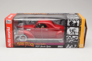 Lincoln Zephyr The Three Stooges ムービーカー Auto World 1:18 AWSS113/06 メタル
