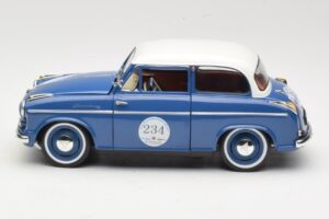 Lloyd Alexander TS #234 ブルー Revell 1:18 08463 メタル - 画像 4/8