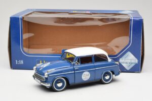 Lloyd Alexander TS #234 ブルー Revell 1:18 08463 メタル - 画像 8/8