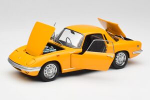 Lotus Elan S/E Racing イエロー AUTOart 1:18 75352 メタル - 画像 2/8