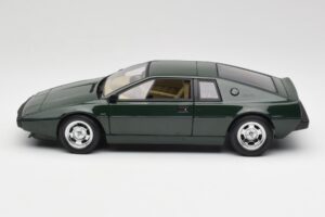Lotus Esprit S1 グリーン AUTOart 1:18 75302 メタル - 画像 4/8