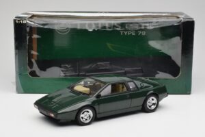 Lotus Esprit S1 グリーン AUTOart 1:18 75302 メタル - 画像 8/8