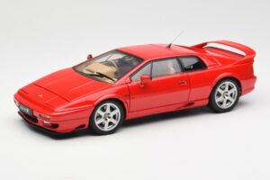 Lotus Esprit V8 レッド AUTOart 1:18 75311 メタル