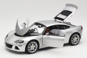 Lotus Europa S シルバー AUTOart 1:18 75366 メタル - 画像 2/8