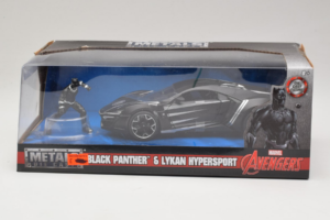 Lykan HyperSport Black Panther フィギュア付き Metals Diecast 1:24 99723 メタル