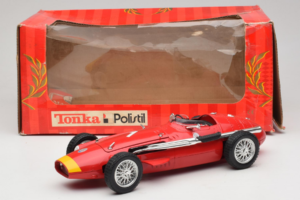 Maserati 250F レッド Tonka 1:18 16724 メタル - 画像 6/6