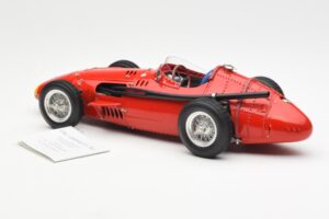 Maserati 250F J-M. Fangio F1 World Champion 1957 CMC 1:18 M-051 メタル - 画像 4/6