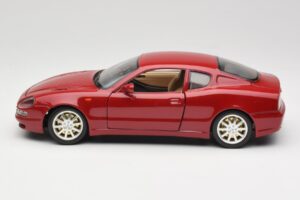 Maserati 3200 GT ダークレッド Bburago 1:18 3341-M2 メタル - 画像 4/8