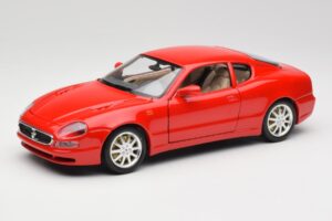 Maserati 3200 GT レッド スペシャルコレクション Bburago 1:18 30071 メタル