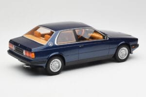 Maserati Biturbo クーペ ダークブルー メタリック Minichamps 1:18 107123500 メタル - 画像 2/6
