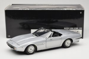 Maserati Ghibli Spyder シルバー Minichamps 1:18 100122330 メタル - 画像 7/7