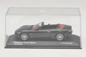 Maserati GranCabrio ブラック メタリック Minichamps 1:43 400123930 メタル - 画像 4/5
