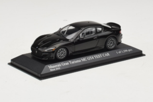 Maserati GranTurismo MC GT4 ブラック Minichamps 1:43 400101202 メタル - 画像 2/4