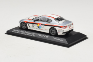 Maserati GranTurismo MC GT4 #12 Sperati / La Mazza Maserati MC 2010 Minichamps 1:43 400101212 メタル - 画像 3/5