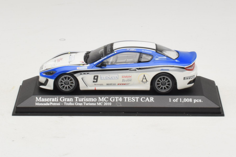 Maserati GranTurismo MC GT4 #9 Moncada / Petrini Maserati MC 2010 Minichamps 1:43 400101209 メタル