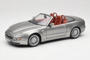 Maserati 4200 GT Spyder グレー Bburago 1:18 18-12019 メタル