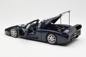 Maserati MC12 Road Car ブルー メタリック AUTOart 1:18 75802 メタル - 画像 5/8